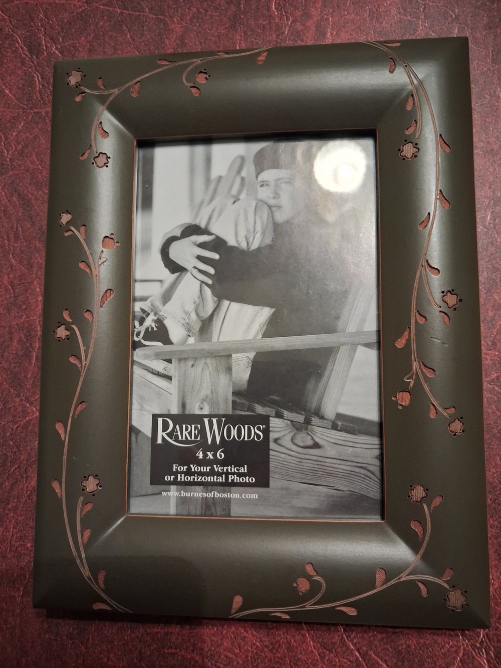 Rare Woods Carved Decorative 4x6 Picture Frame